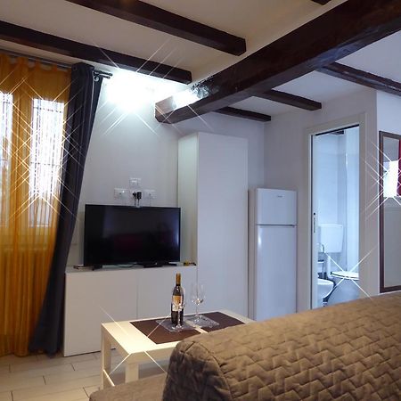 San Leonardo House Bologna Apartment Exterior photo